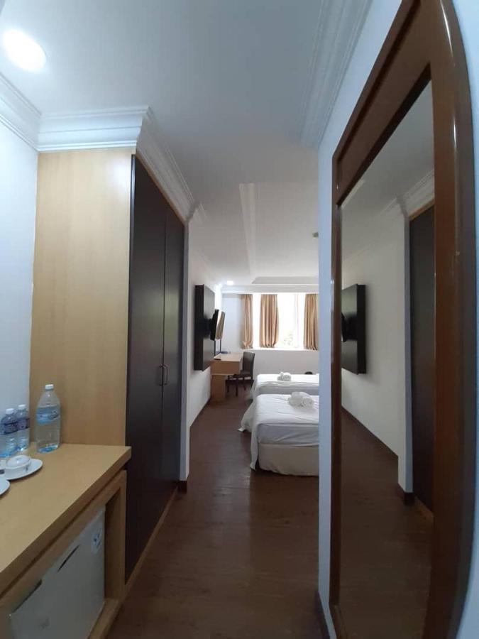 Sara Hotel Labuan Eksteriør bilde